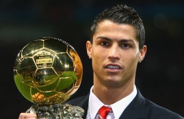 电竞推荐-库里在塞尔维亚队比赛中爆冷，爆冷引发热议！